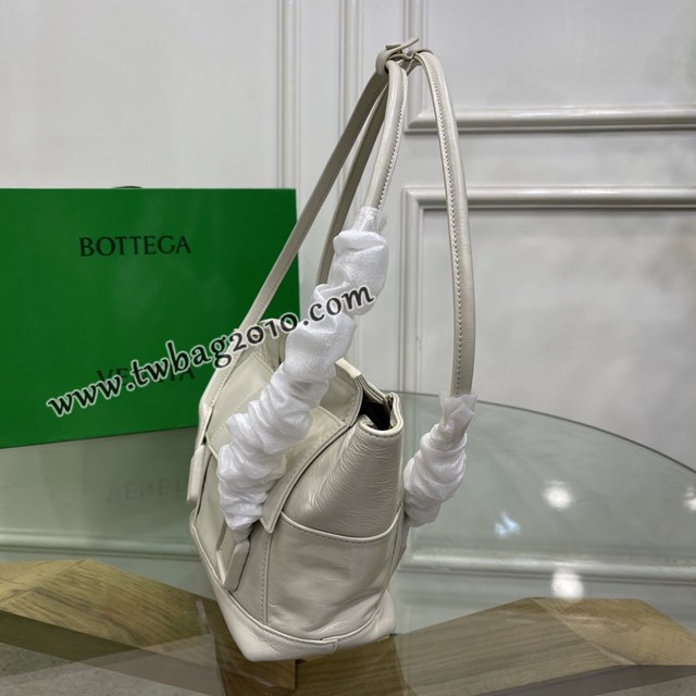Bottega veneta高端女包 96009s小號 寶緹嘉新款Arco33油蠟皮手提包 BV經典款小牛皮arco女包  gxz1324